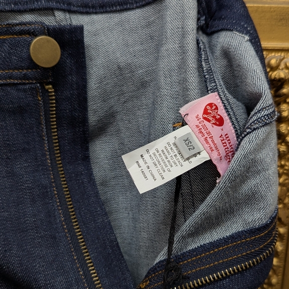 NWT Rockabilly XS & S Retro Cropped Jeans- "I Love Lucy" by Unique Vintage - Picture 7 of 13